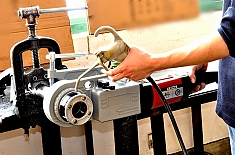 Использование клуппа электрического резьбонарезного Hongli SQ30-2B 1/2"-2" BSPT R HSS