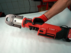 Использование пресс-клещей Voll SV 35